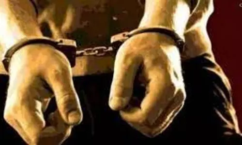 2 பேர் குண்டர் சட்டத்தில் சிறையில் அடைப்பு