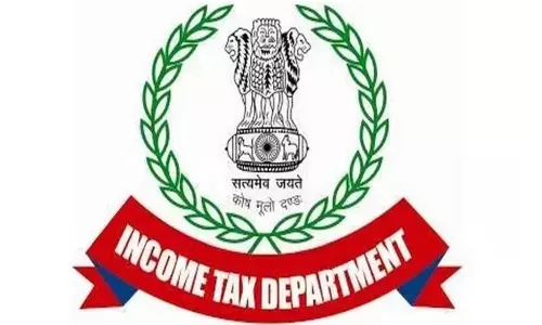 தெலுங்கானா மாநிலத்தில் ஆளும் கட்சி எம்.பி., எம்.எல்.ஏ.க்கள் வீடுகளில் சோதனை தெலுங்கானா மாநிலத்தில் ஆளும் கட்சி எம்.பி., எம்.எல்.ஏ.க்கள் வீடுகளில் சோதனை