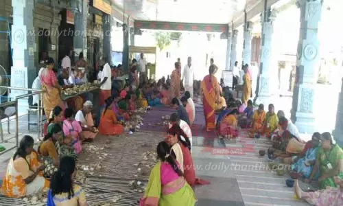 பவானி சங்கமேஸ்வரர் கோவிலில் பக்தர்கள் ரூ.20 லட்சம் உண்டியல் காணிக்கை பவானி சங்கமேஸ்வரர் கோவிலில் பக்தர்கள் ரூ.20 லட்சம் உண்டியல் காணிக்கை