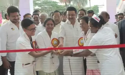 கலைஞர் நூற்றாண்டு உயர்சிறப்பு பன்னோக்கு மருத்துவமனை - முதல்-அமைச்சர் மு.க.ஸ்டாலின் திறந்து வைத்தார் கலைஞர் நூற்றாண்டு உயர்சிறப்பு பன்னோக்கு மருத்துவமனை - முதல்-அமைச்சர் மு.க.ஸ்டாலின் திறந்து வைத்தார்