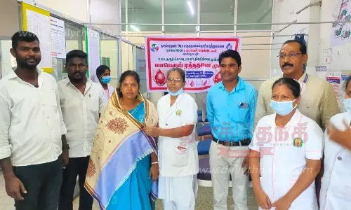 அரசு மருத்துவக்கல்லூரி ஆஸ்பத்திரியில் ரத்த தான முகாம்