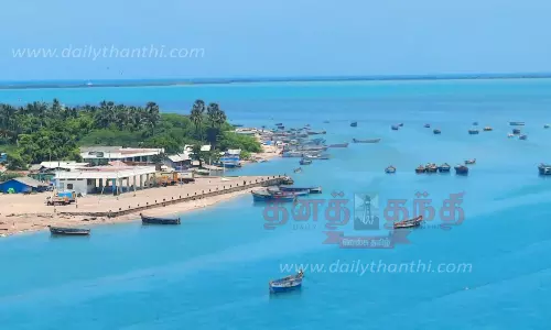 பாம்பன், மண்டபம் விசைப்படகுகள் கடலுக்கு சென்றன