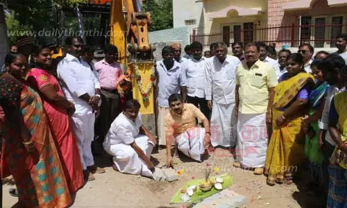 புதிய சாலை அமைக்கும் பணி தொடக்க விழா