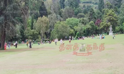 சுற்றுலா பயணிகள் வருகை குறைந்தது சுற்றுலா பயணிகள் வருகை குறைந்தது