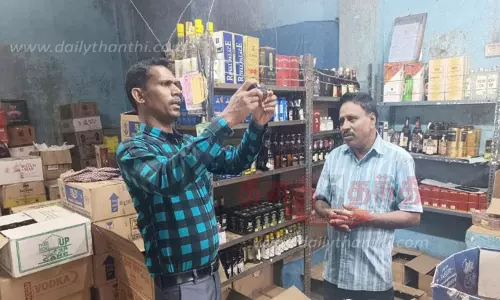 கடைகளுக்கு ரூ.2 ஆயிரம் அபராதம் கடைகளுக்கு ரூ.2 ஆயிரம் அபராதம்