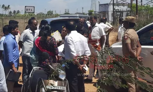 ராணுவ தளவாட தொழிற்சாலை அமையும் இடத்தில் கலெக்டர் ஆய்வு