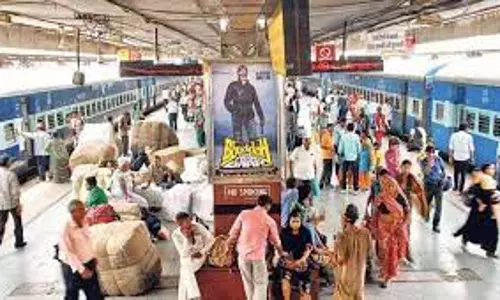 7 ரெயில் நிலையங்களில் தாய்பால் ஊட்டும் அறை - மத்திய ரெயில்வே தகவல். 7 ரெயில் நிலையங்களில் தாய்பால் ஊட்டும் அறை - மத்திய ரெயில்வே தகவல்.