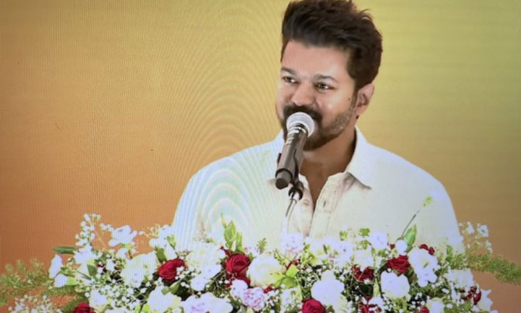 நேற்று 'Naa Ready' அப்டேட்... இன்று மக்கள் இயக்க நிகழ்வில் நாளைய வாக்காளர்களே...! - நடிகர் விஜய் பேச்சு