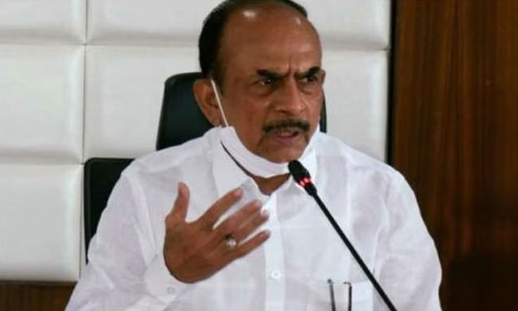 பெண்கள் குட்டை ஆடைகளை அணிய கூடாது; தெலுங்கானா மந்திரி பரபரப்பு பேச்சு