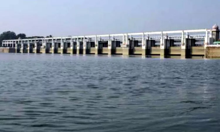 பூண்டி ஏரிக்கு கிருஷ்ணா நீர்வரத்து குறைந்தது