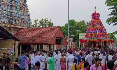 கண்டதேவி குங்கும காளியம்மன் கோவில் தேரோட்டம்