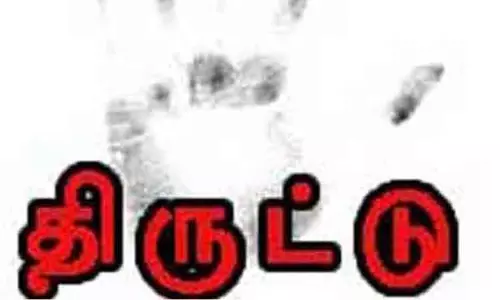 பூட்டிய வீட்டில் நகை திருட்டு