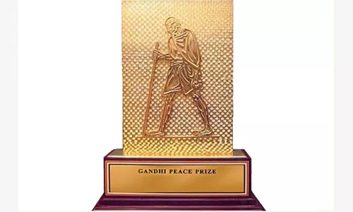 கீதா பிரஸ் புத்தக பதிப்பகத்துக்கு காந்தி அமைதி விருது