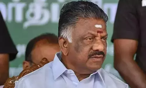 நெல் மூட்டைகள் மழையில் நனையாமல் இருக்க திமுக அரசு பாதுகாப்பு நடவடிக்கைகளை உடனடியாக எடுக்க வேண்டும் - ஓ.பன்னீர்செல்வம் நெல் மூட்டைகள் மழையில் நனையாமல் இருக்க திமுக அரசு பாதுகாப்பு நடவடிக்கைகளை உடனடியாக எடுக்க வேண்டும் - ஓ.பன்னீர்செல்வம்