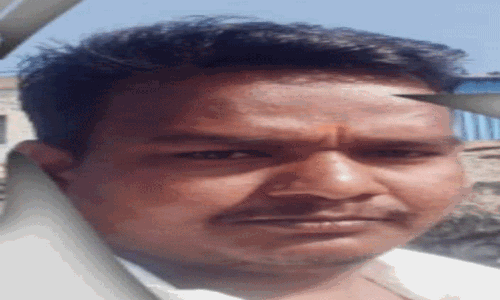 பாலத்தின் தடுப்பு சுவரில் மோட்டார் சைக்கிள் மோதி பொக்லைன் உரிமையாளர் பலி