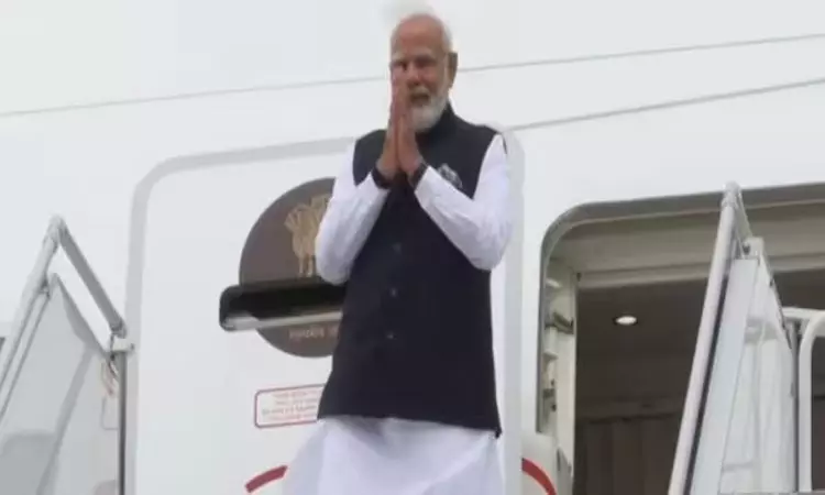 வாஷிங்டன் டிசி சென்றடைந்தார், பிரதமர் நரேந்திர... ... பிரதமர் மோடி பங்கேற்ற ஐ.நா.,யோகா நிகழ்ச்சி: கின்னஸ் சாதனை படைத்தது...! வாஷிங்டன் டிசி சென்றடைந்தார், பிரதமர் நரேந்திர... ... பிரதமர் மோடி பங்கேற்ற ஐ.நா.,யோகா நிகழ்ச்சி: கின்னஸ் சாதனை படைத்தது...!