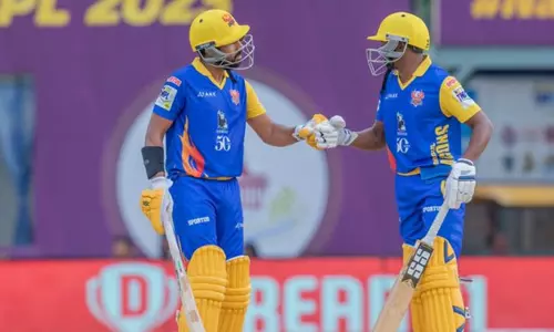 டிஎன்பிஎல்: சரிவில் இருந்து மீண்ட திண்டுக்கல் டிராகன்ஸ்...சேப்பாக் சூப்பர் கில்லீஸ்-க்கு 171 ரன்கள் இலக்கு...!