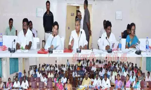 கண்காணிப்பு குழு கூட்டம்  கார்த்தி சிதம்பரம் எம்.பி. தலைமையில் நடந்தது