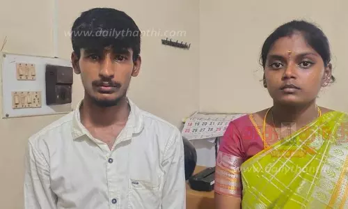 கோபி அனைத்து மகளிர் போலீஸ் நிலையத்தில் காதல் ஜோடி தஞ்சம்