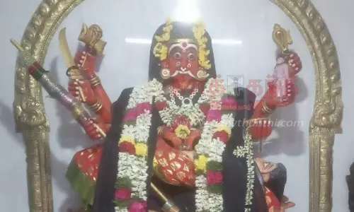 பெரியநாயகி அம்மன் கோவிலில் சிறப்பு பூஜை