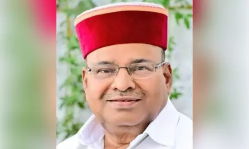 மொழி, நாடு பேதம் பார்க்காமல் மக்களை யோகா ஒன்றிணைக்கிறது; கவர்னர் கெலாட் பேச்சு மொழி, நாடு பேதம் பார்க்காமல் மக்களை யோகா ஒன்றிணைக்கிறது; கவர்னர் கெலாட் பேச்சு