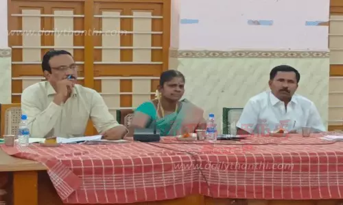 கீழப்பாவூர் யூனியன் கூட்டம்