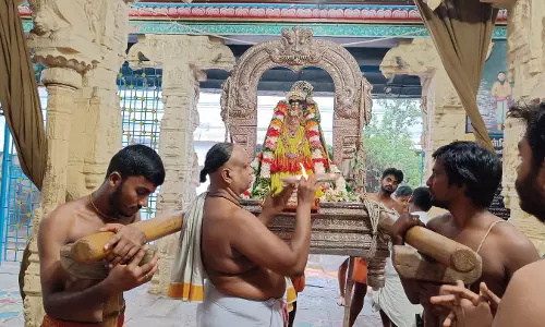 லட்சுமி நரசிம்மர் கோவிலில் ஆண்டாளுக்கு சிறப்பு பூஜை லட்சுமி நரசிம்மர் கோவிலில் ஆண்டாளுக்கு சிறப்பு பூஜை