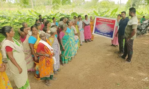 விழுப்புரம் அருகே போதைப்பொருட்கள் தடுப்பு விழிப்புணர்வு நிகழ்ச்சி