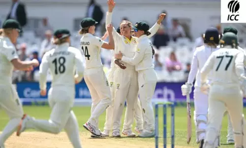 பெண்கள் ஆஷஸ் டெஸ்ட்: ஆஷ்லே கார்ட்னர் அபார பந்துவீச்சு...89 ரன் வித்தியாசத்தில் ஆஸ்திரேலியா வெற்றி...!