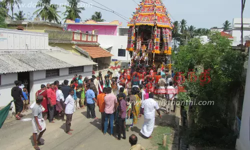 மோகனூரில்கல்யாண பிரசன்ன வெங்கட்ரமண பெருமாள் கோவில் தேரோட்டம்
