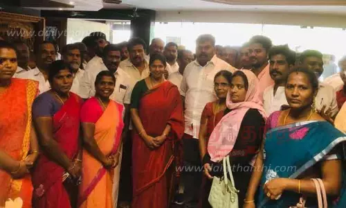 மாவட்ட திட்டக்குழு உறுப்பினர்கள் கனிமொழி எம்.பி.யிடம் வாழ்த்து