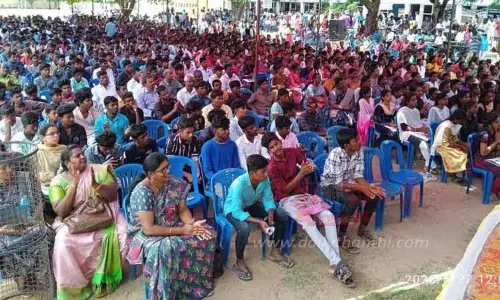 அரசு பள்ளி மாணவர்கள் உயர்கல்வி பெறுவதற்கான விழிப்புணர்வு நிகழ்ச்சி