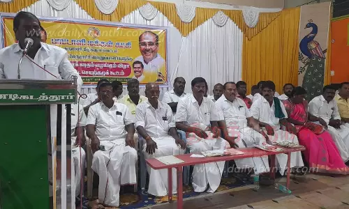 கடத்தூரில் பா.ம.க. செயற்குழு கூட்டம் ஜி.கே.மணி எம்.எல்.ஏ. பங்கேற்பு கடத்தூரில் பா.ம.க. செயற்குழு கூட்டம் ஜி.கே.மணி எம்.எல்.ஏ. பங்கேற்பு