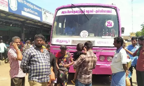 இழப்பீடு வழங்காததால் அரசு பஸ் ஜப்தி இழப்பீடு வழங்காததால் அரசு பஸ் ஜப்தி