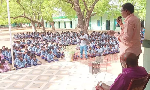 குப்பைகளை தரம் பிரிப்பது குறித்து விழிப்புணர்வு நிகழ்ச்சி