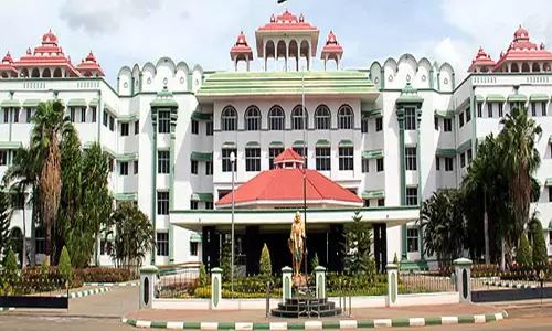 சாத்தான்குளம் வழக்கு விசாரணையை முடிக்க எவ்வளவு அவகாசம் தேவை? சி.பி.ஐ.க்கு மதுரை ஐகோர்ட்டு கேள்வி