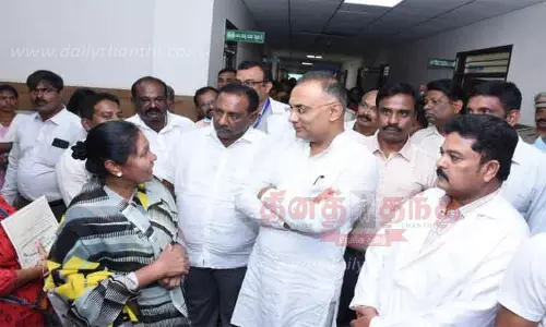 மைசூரு மாவட்ட அரசு ஆஸ்பத்திரியில் சுகாதாரத்துறை மந்திரி திடீர் ஆய்வு