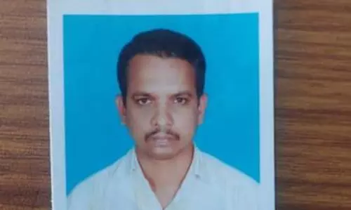 மோட்டார் சைக்கிள் விபத்தில் தொழிலாளி பலி மோட்டார் சைக்கிள் விபத்தில் தொழிலாளி பலி