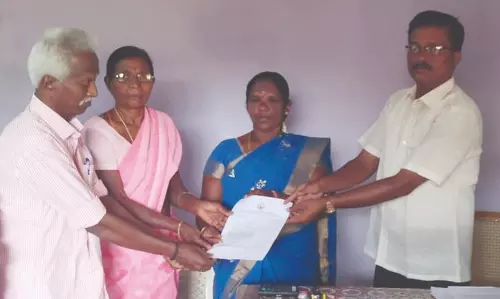 முதல்-அமைச்சர் உழவர் பாதுகாப்புத் திட்ட சிறப்பு முகாம்