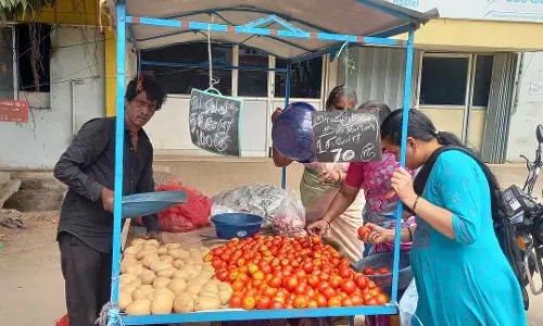 சின்ன வெங்காயம் விலையும் அதிகரிப்பு