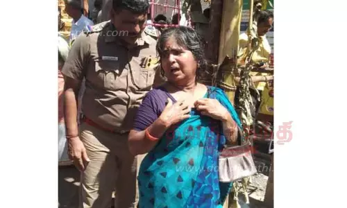 கோவில் கும்பாபிஷேக விழாவில் ெபண்ணிடம் 6½ பவுன் சங்கிலி பறிப்பு