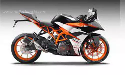 திருடி சென்ற மோட்டார் சைக்கிள் காரைக்குடியில் மீட்பு