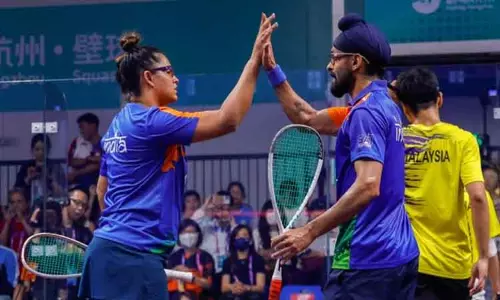 ஆசிய ஸ்குவாஷ் போட்டி: இந்தியாவின் தீபிகா பல்லிகல் - ஹரிந்தர் பால்சிங் இணை சாம்பியன் ஆசிய ஸ்குவாஷ் போட்டி: இந்தியாவின் தீபிகா பல்லிகல் - ஹரிந்தர் பால்சிங் இணை சாம்பியன்