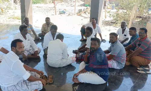 காலவரையற்ற வேலை நிறுத்தத்தில் ஈடுபட மண்டபம் மீனவர்கள் முடிவு