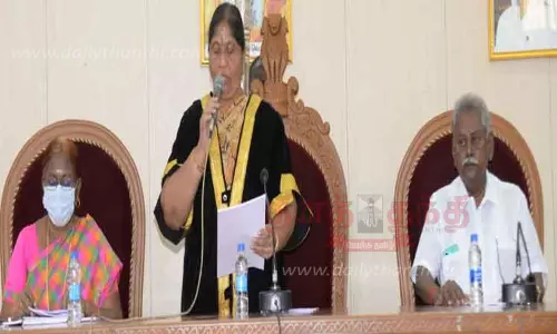 ஈரோடு மாநகராட்சி கூட்டத்தில் அ.தி.மு.க. கவுன்சிலர்கள் வெளிநடப்பு