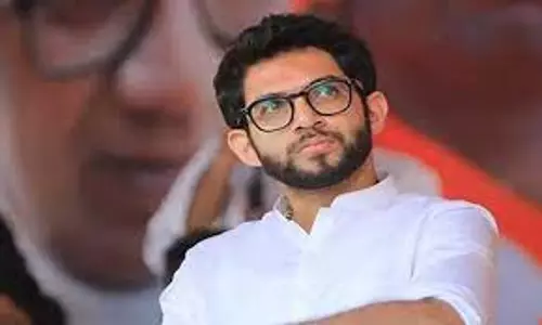 ஊழலில் ஈடுபடும் மாநகராட்சி அதிகாரிகள் ஜெயிலுக்கு அனுப்பப்படுவார்கள் - ஆதித்ய தாக்கரே பேச்சு ஊழலில் ஈடுபடும் மாநகராட்சி அதிகாரிகள் ஜெயிலுக்கு அனுப்பப்படுவார்கள் - ஆதித்ய தாக்கரே பேச்சு