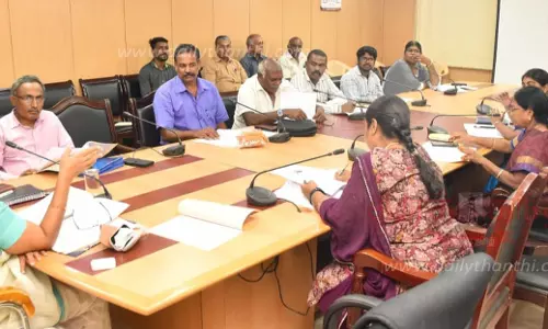 பிளாஸ்டிக் பைகளை பயன்படுத்தும் கடைகளுக்கு அபராதம் விதிக்க வேண்டும் கலெக்டர் சாந்தி உத்தரவு