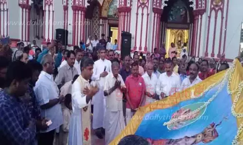 இடைக்காட்டூர் திரு இருதய ஆண்டவர் ஆலய திருவிழா தொடக்கம் 7-ந் தேதி தேர்பவனி நடக்கிறது