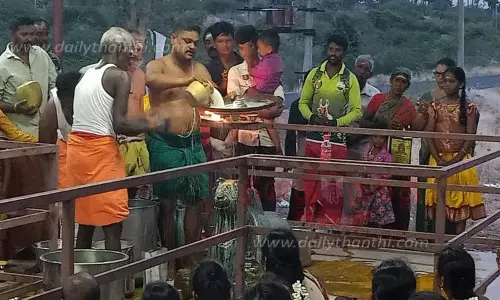 தோனீஸ்வரர் கோவிலில் சனி பிரதோஷ விழா