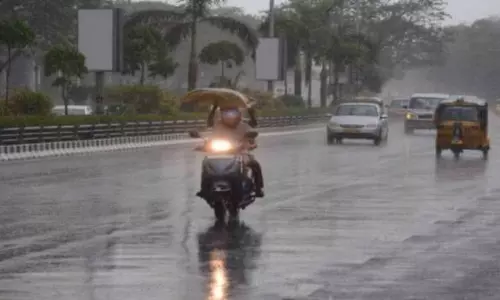 9 மாவட்டங்களில் அடுத்த 3 மணி நேரத்தில் மிதமான மழைக்கு வாய்ப்பு - வானிலை ஆய்வு மையம் தகவல்